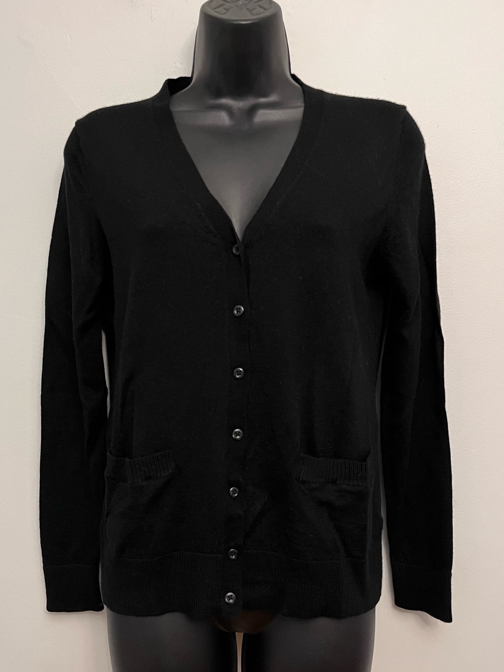 En Thread Black Merino Wool V-Neck Cardigan, Size Medium